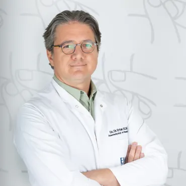 Specialist Dr. Ertan ELMASi
